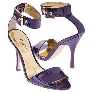 引领变革风向的电话短信轰在线轰炸免费